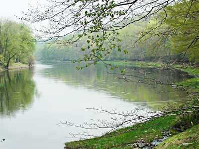 Delaware River in early spring looking upstream. Photo by Susan Owens, DRBC.